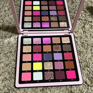 ABH Norvina Collection Volume 4